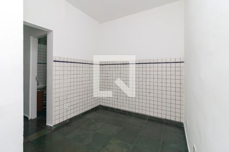 Sala de casa para alugar com 1 quarto, 40m² em Parque Maria Helena, São Paulo