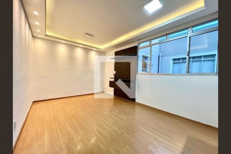 Sala de apartamento para alugar com 2 quartos, 44m² em Venda Nova, Belo Horizonte