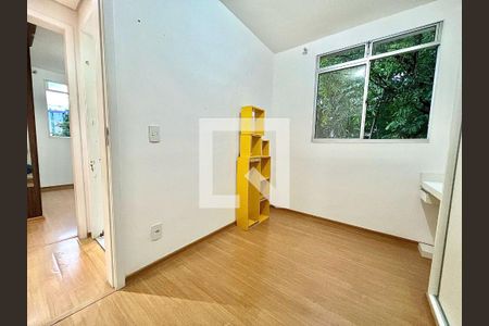 Quarto 1 de apartamento para alugar com 2 quartos, 44m² em Venda Nova, Belo Horizonte