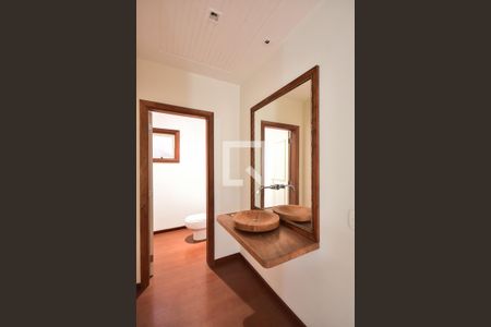 Lavabo de casa para alugar com 5 quartos, 512m² em Morumbi, São Paulo