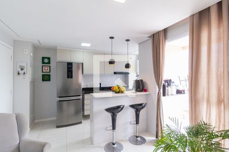 Sala de apartamento à venda com 2 quartos, 48m² em Santa Maria, Osasco