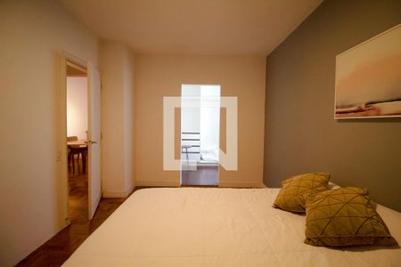 Quarto 1 de apartamento para alugar com 2 quartos, 100m² em Cerqueira César, São Paulo