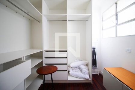 Quarto 2 de apartamento para alugar com 2 quartos, 100m² em Cerqueira César, São Paulo