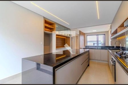 Foto 15 de casa de condomínio à venda com 3 quartos, 242m² em Swiss Park, Campinas