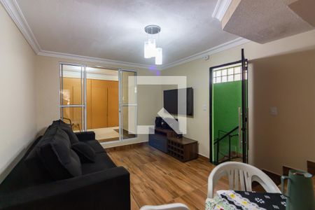 Sala 1 de casa para alugar com 1 quarto, 47m² em Jardim Osasco, Osasco