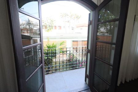 Sala de casa de condomínio à venda com 6 quartos, 380m² em Adalgisa, Osasco