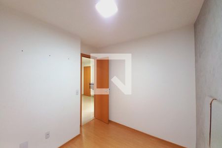 Quarto 1 de apartamento para alugar com 2 quartos, 43m² em Jardim Esmeraldina, Campinas