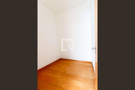 Apartamento à venda com 4 quartos, 280m² em Buritis, Belo Horizonte