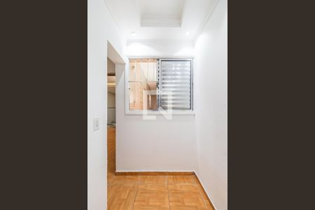 Quarto 2 de casa para alugar com 2 quartos, 46m² em Vila Sao Silvestre, Barueri