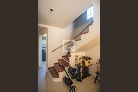 sala de casa à venda com 3 quartos, 120m² em Espírito Santo, Porto Alegre
