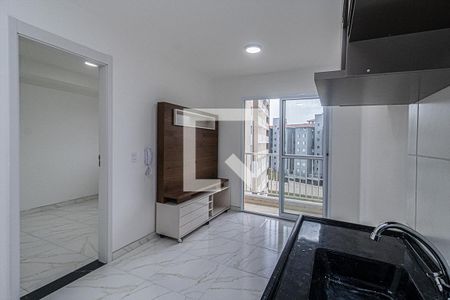 sala, cozinha e área de serviço compartilhadas de apartamento para alugar com 1 quarto, 30m² em Sacoma, São Paulo
