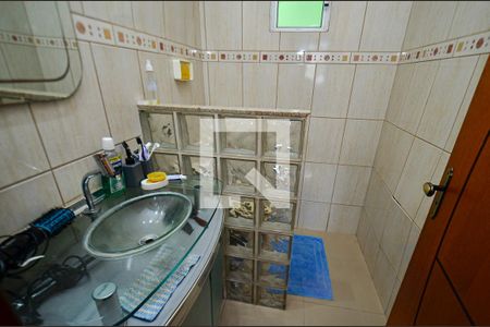 Lavabo da sala de casa à venda com 5 quartos, 360m² em Santa Tereza, Belo Horizonte