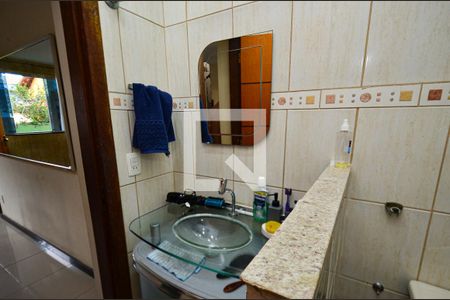 Lavabo da sala de casa à venda com 5 quartos, 360m² em Santa Tereza, Belo Horizonte