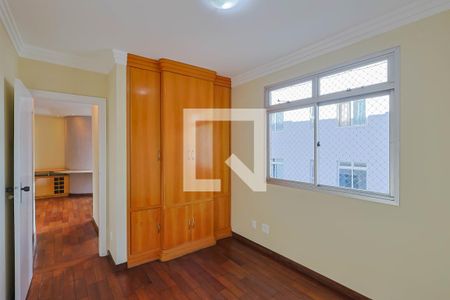 Quarto 1 de apartamento para alugar com 2 quartos, 80m² em Estoril, Belo Horizonte