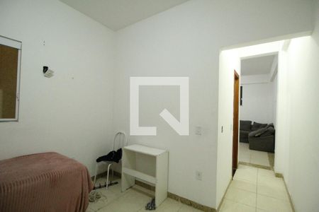Quarto  de kitnet/studio para alugar com 1 quarto, 35m² em Taquara, Rio de Janeiro