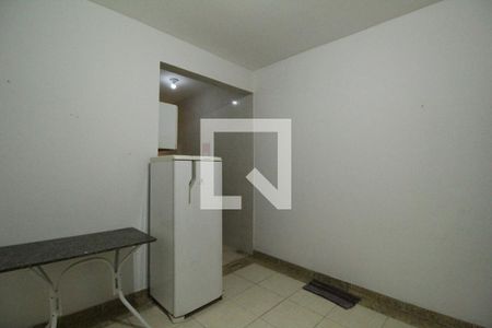 Sala de kitnet/studio para alugar com 1 quarto, 35m² em Taquara, Rio de Janeiro