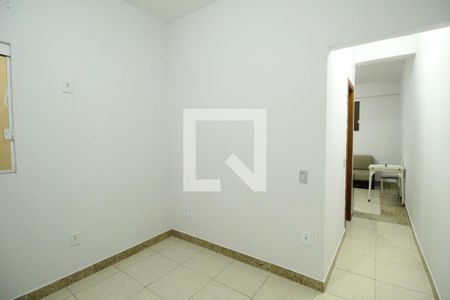 Quarto de kitnet/studio para alugar com 1 quarto, 35m² em Taquara, Rio de Janeiro