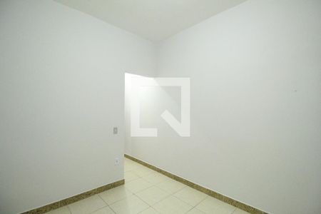 Quarto de kitnet/studio para alugar com 1 quarto, 35m² em Taquara, Rio de Janeiro