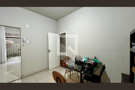 Sala 2 de apartamento à venda com 3 quartos, 94m² em Santo Antônio, Belo Horizonte