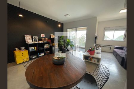 Sala de apartamento para alugar com 2 quartos, 78m² em Vila Pirajussara, São Paulo