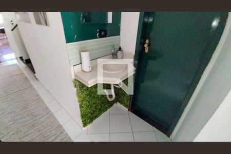 Lavabo de casa à venda com 3 quartos, 215m² em Penha de França, São Paulo