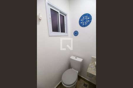 Lavabo de casa de condomínio para alugar com 2 quartos, 77m² em Chácaras Reunidas São Jorge, Sorocaba