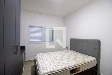 Quarto 1 de casa de condomínio para alugar com 2 quartos, 77m² em Chácaras Reunidas São Jorge, Sorocaba
