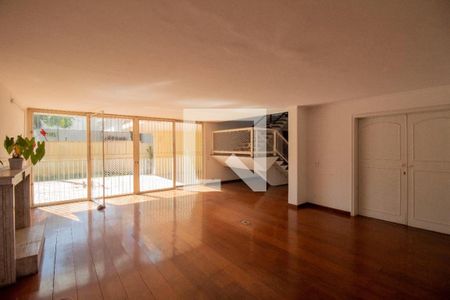 Casa à venda com 5 quartos, 420m² em Jardim Novo Mundo, São Paulo