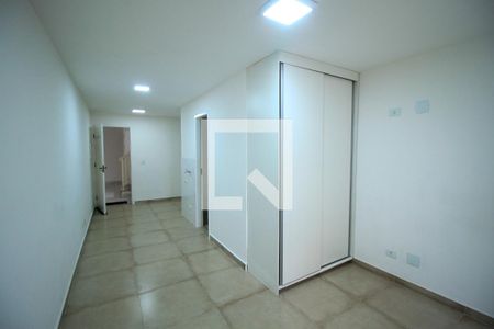 Sala/Quarto de kitnet/studio para alugar com 1 quarto, 30m² em Vila Prudente, São Paulo