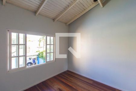 Quarto 1 de casa à venda com 4 quartos, 190m² em Mato Grande, Canoas