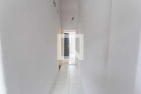 Corredor de kitnet/studio para alugar com 1 quarto, 60m² em Bom Jesus, Belo Horizonte