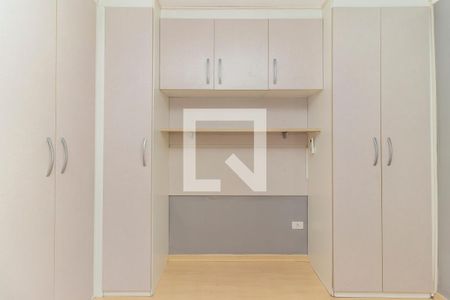 Quarto 1 - Armários de casa de condomínio para alugar com 2 quartos, 66m² em Vila Brasil, São Paulo