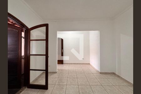 Sala de casa para alugar com 2 quartos, 70m² em Jardim Marek, Santo André