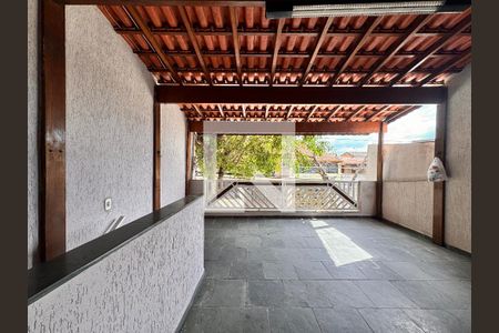 Varanda de casa para alugar com 2 quartos, 70m² em Jardim Marek, Santo André