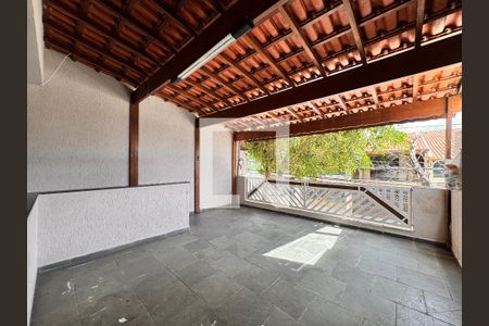 Varanda de casa para alugar com 2 quartos, 70m² em Jardim Marek, Santo André