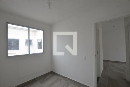 Quarto 1 de apartamento para alugar com 2 quartos, 42m² em Madureira, Rio de Janeiro