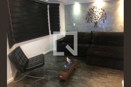 Casa de Condomínio à venda com 3 quartos, 250m² em Jardim Peri, São Paulo