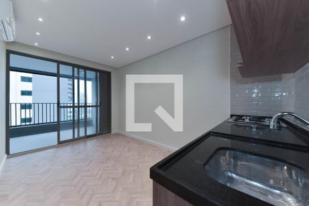 Sala/Cozinha de apartamento à venda com 2 quartos, 58m² em Santo Amaro, São Paulo