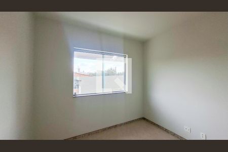 Quarto 1 de casa à venda com 3 quartos, 168m² em Pompéia, Belo Horizonte