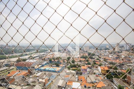 Vista da Sala de apartamento à venda com 3 quartos, 74m² em Quitaúna, Osasco