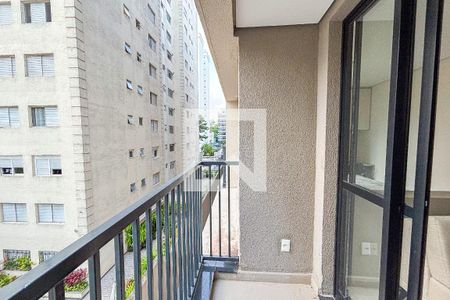 Varanda de kitnet/studio para alugar com 1 quarto, 38m² em Sumarezinho, São Paulo