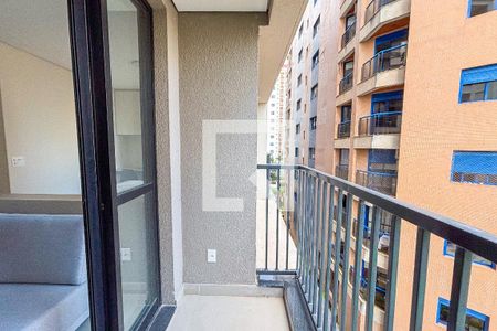 Varanda de kitnet/studio para alugar com 1 quarto, 39m² em Sumarezinho, São Paulo