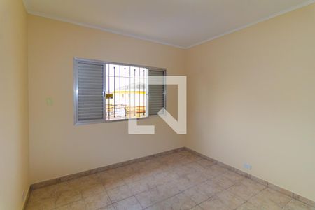 Quarto 1 de casa para alugar com 3 quartos, 108m² em Jardim Ivone, São Paulo