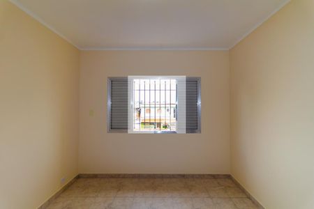 Quarto 1 de casa para alugar com 3 quartos, 108m² em Jardim Ivone, São Paulo