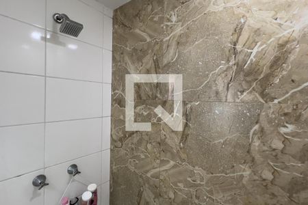 Banheiro da Suíte de apartamento para alugar com 2 quartos, 55m² em Vila Sao Joao, Guarulhos