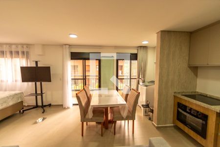Studio de kitnet/studio para alugar com 1 quarto, 40m² em Empresarial 18 do Forte, Barueri