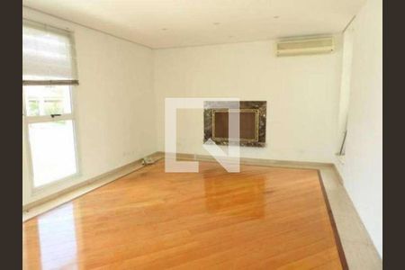 Casa à venda com 4 quartos, 750m² em Alphaville Residencial Dois, Barueri