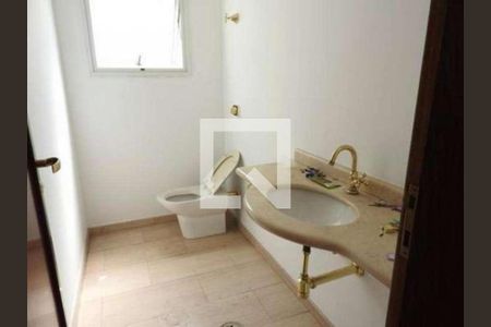 Casa à venda com 4 quartos, 750m² em Alphaville Residencial Dois, Barueri