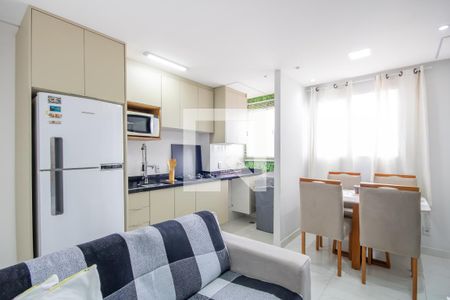 Sala de apartamento à venda com 2 quartos, 38m² em Santa Maria, Osasco