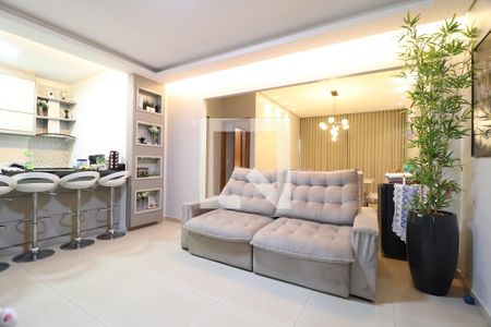 Sala de casa de condomínio para alugar com 3 quartos, 80m² em Aclimação, Uberlândia